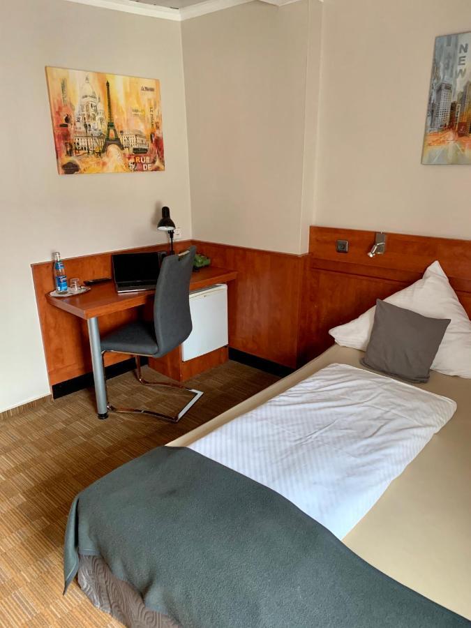 Gaestehaus Praesenzhof بينسهايم المظهر الخارجي الصورة